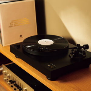 פטיפון Audio-Technica AT-LP8X