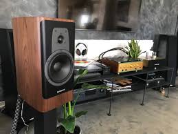 Dynaudio Contour 20